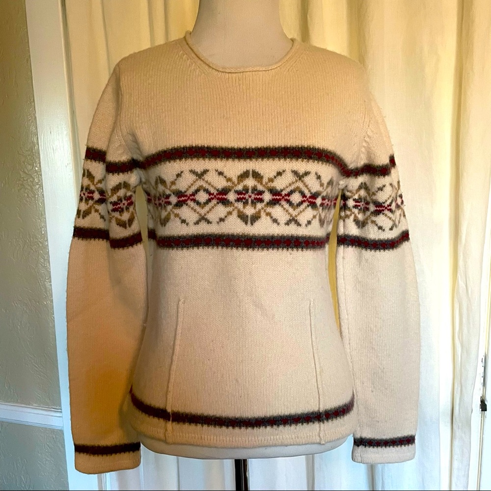 100% Wool Fitted Sweater Eddie Bauer